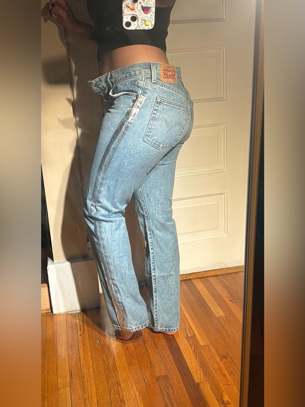 Levi's Light Wash High-Rise Straight Jeans - Picture 3 of 8